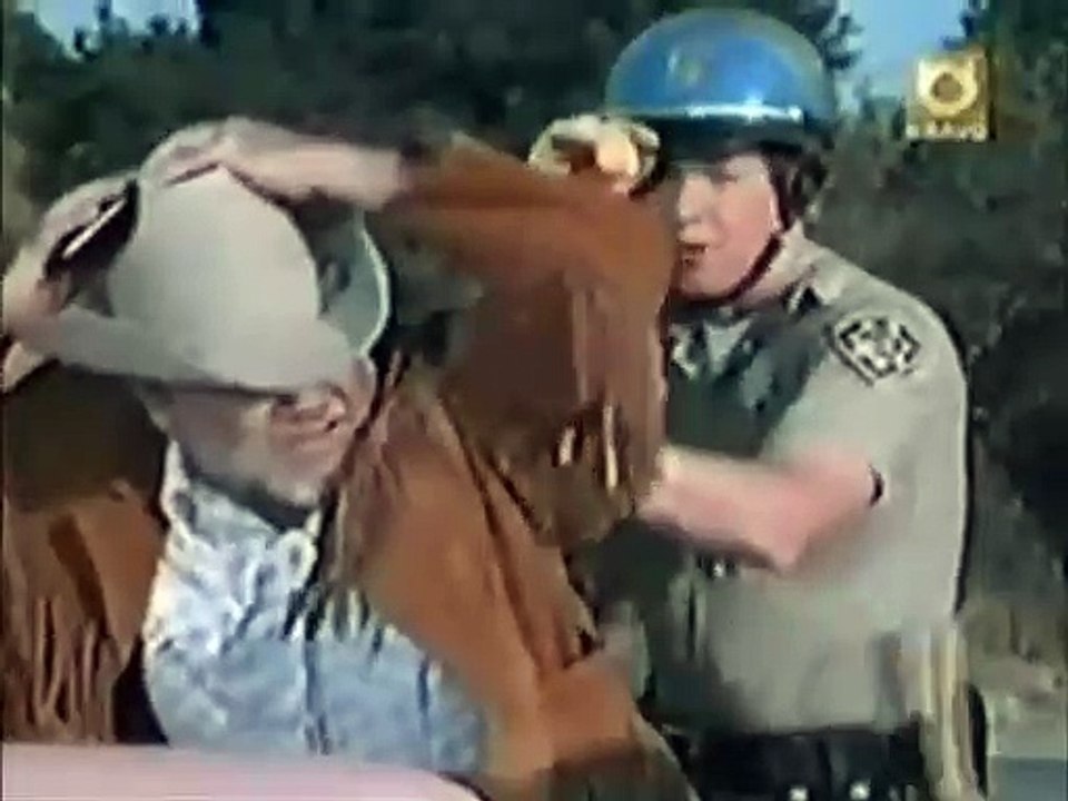 CHiPs S05 E09 Finders Keepers video Dailymotion