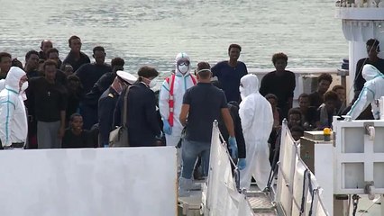 Partra engedték a kísérő nélküli gyerekeket a Diciottiról