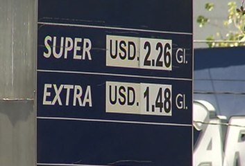 Reacciones por el alza de Gasolina en base a lo declarado por el Presidente Lenin Moreno