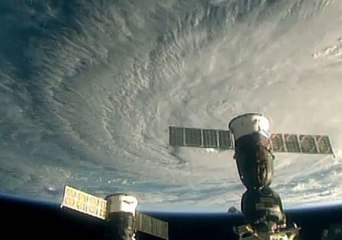 Space Station Captures Stunning Views of Hurricane Lane