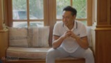 Jon M. Chu to Return for 'Crazy Rich Asians' Sequel | THR News