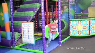 Indoor Playground Family Fun for Children Slides Swing Playground with Balls (Episode 10)