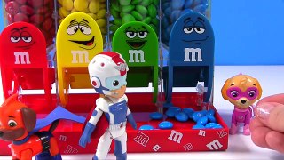 Romeo Luna Girls Try to Take M&Ms from Paw Patrol Super Pups