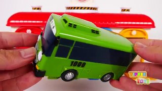 Learn Colors with Bus Toys and Garage Parking Playset for Kids