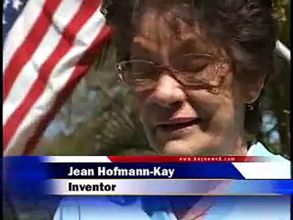 BayNews9 TV Best Gutter Cleaning Tool | Blow Out or Vacuum Out Debris