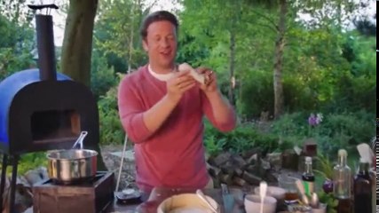 Jamie and Jimmyâs Friday Night Feast S04 - Ep02 Salma Hayek HD Watch