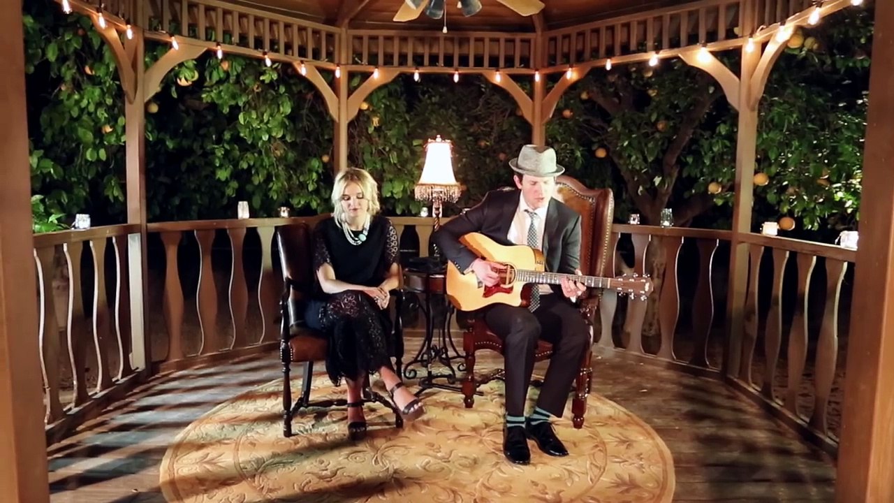 Fly Me to the Moon/Lucky (Sinatra/Jason Mraz & Colbie Caillat MASHUP) Rick Hale & Breea Gu