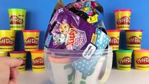 GIANT SNOOPY Surprise Egg Play Doh, The Peanuts Movie, Charlie Brown Funko Pop