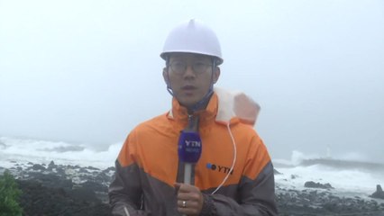 태풍 '솔릭' 제주 강타...비 소강·강풍 여전 / YTN