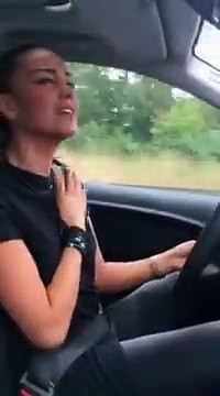 Sevtap Sonu Ben bir yaralı ceylanım dağlarda Avcı olup düş peşime bul beni