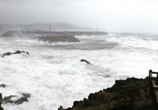 Waves Crash Against Jeju Island as Typhoon Soulik Lashes South Korea