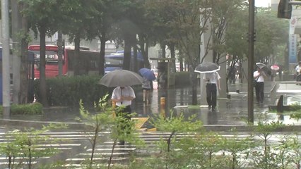 1명 실종·1명 부상...강한 비바람에 대비해야 / YTN