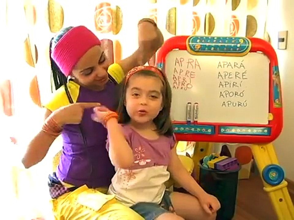 Aprá, apré, aprí ¡Que pronto lo aprendí! Cantando Aprendo a Hablar