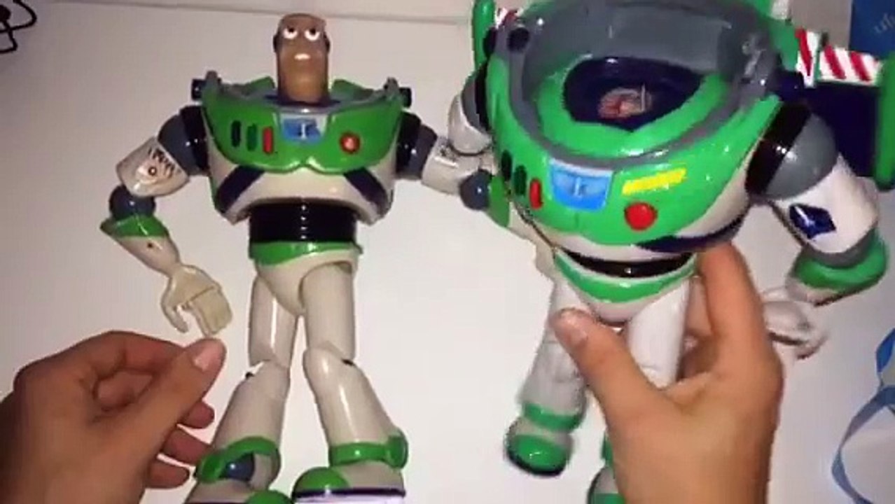 Buzz Lightyear fixed by dokter Dad