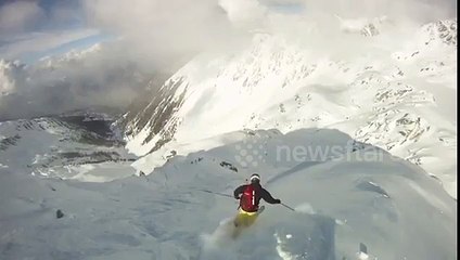 Enterré vivant sous une avalanche : filmé par la caméra du casque