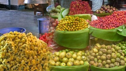 Varamahalakshmi Festival : ವರಮಹಾಲಕ್ಷ್ಮಿ ಹಬ್ಬಕ್ಕೆ ಹೂವು, ಹಣ್ಣು, ತರಕಾರಿಗಳ ಬೆಲೆ ಗಗನಕ್ಕೆ|Oneindia Kannada