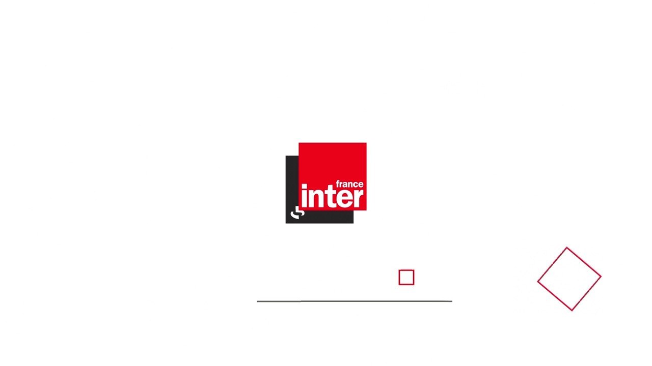 Nina Bouraoui "Au départ, ce livre devait être un livre sur ma mère...Elle a souvent été une proie"