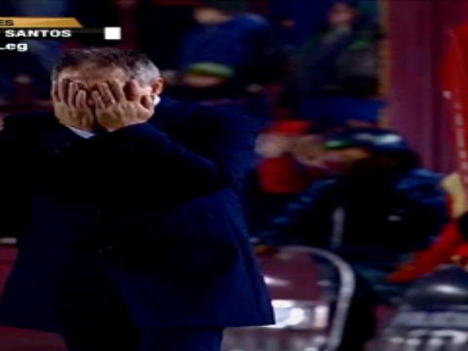 لقطة: كوبا ليبرتادوريس: يا للهول! جيغليوتي يهدر فرصة محقّقة لإنديبنديينتي ومرمى سانتوس مشرّع أمامه