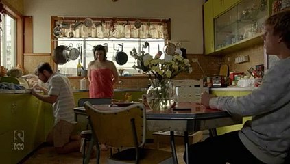 Please Like Me S02 E04 Gang Keow Wan