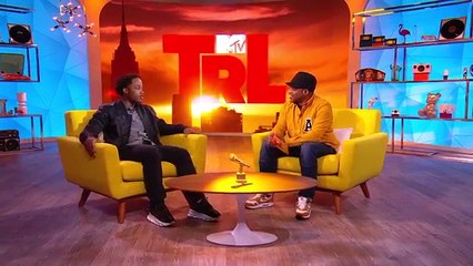 Victoria Justice Surprises Leon Thomas on TRL!  TRL