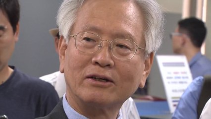 "문재인은 공산주의자" 고영주 前 이사장, 명예훼손 혐의 1심 무죄 / YTN