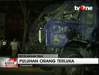 Truk Bermuatan Oksigen Cair di Tiongkok Jatuh dari Jembatan Layang