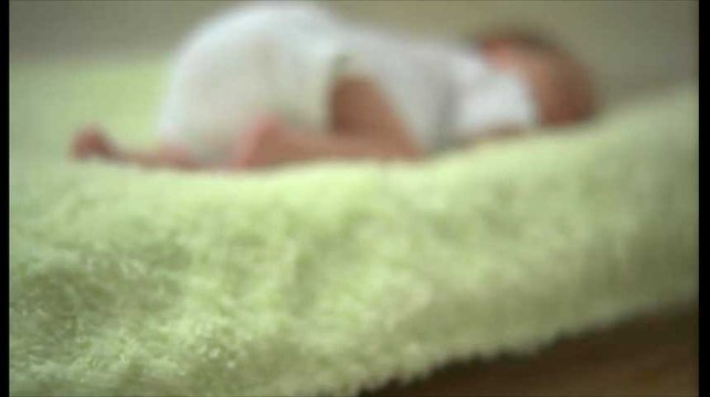 Des couches bébés contiendraient des résidus potentiellement toxiques