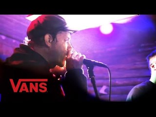 "Uno, dos, ultraviolento" Pil y los violadores de la ley | Music | Vans