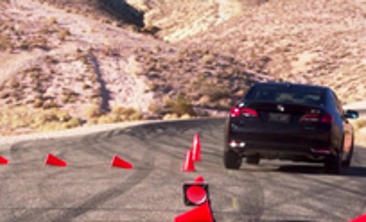 Racetrack Obstacle Course: It's A Total Lane Changer