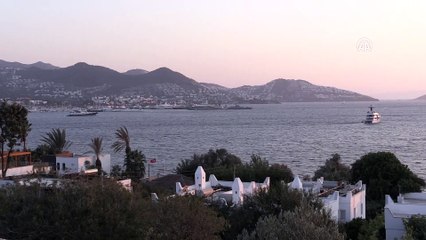 Bodrum'daki dev yata yoğun ilgi - MUĞLA