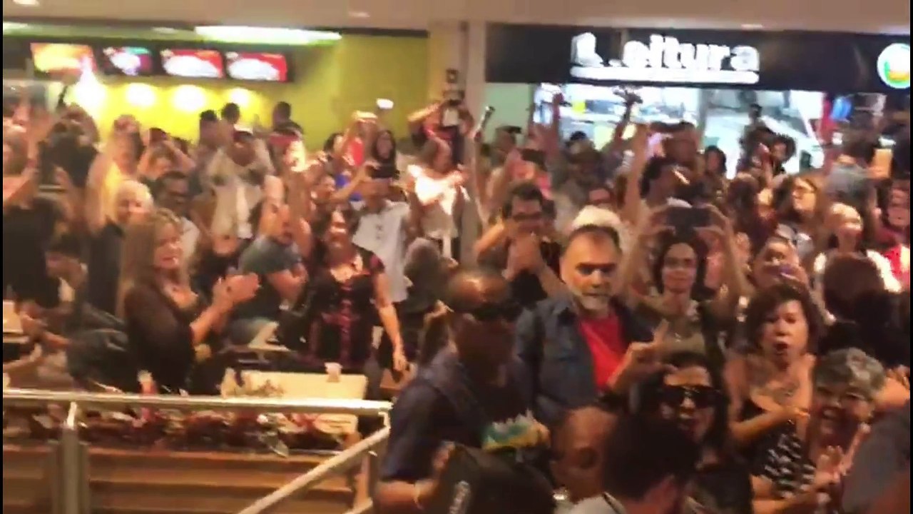 Lulaço em shopping de Brasília