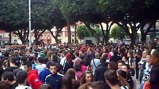 20.10.new Flash mob Gangnam Style Cagliari