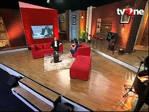 Satu Jam Lebih Dekat dengan Ilham Habibie