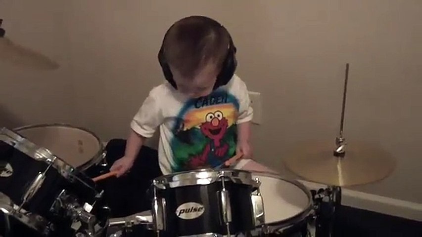 Amazing Kid Drummer