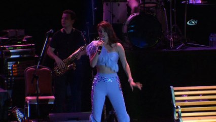 Elif Kaya çilleri çıkmasın diye güneşlenmiyor