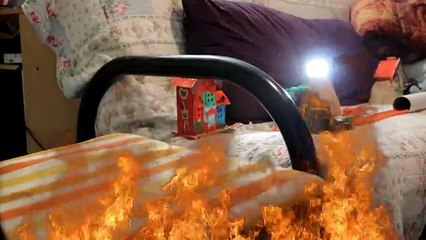 HOT WHEELS SUPER JUMPS! Stunts over FIRE! Crash and Burn!