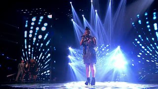 Hannah Barrett sings Read All About It by Emeli Sande Live Week 3 The X For new