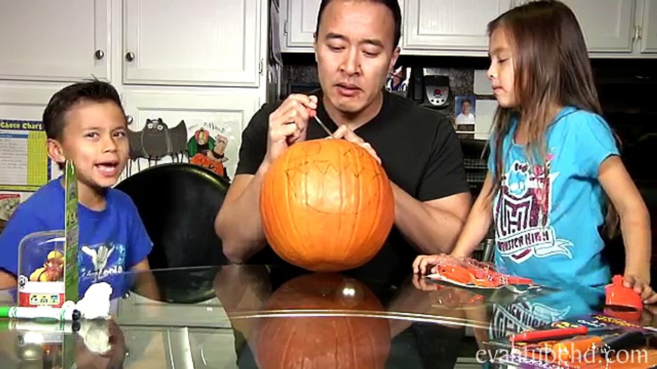 PUMPKIN BARF ERUPTOR Skylanders Swap Force PUMPKIN CARVING Halloween new