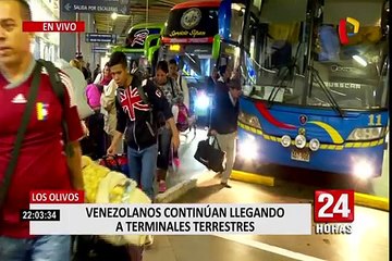 Venezolanos continúan llegando a la capital desde Tumbes