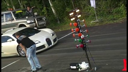 Bugatti Veyron vs Nissan Skyline GT R R34