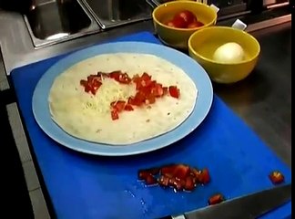 Traditional Mexican Recipes : How to Roll a Beef Burrito