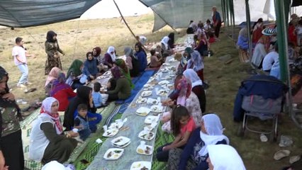 Bingöl'de 2 bin 500 rakımlı yaylada bayramlaşma etkinliği