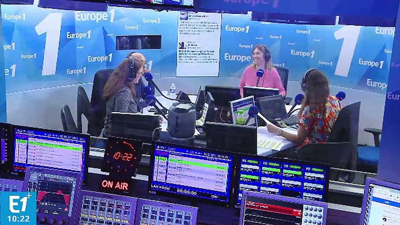 La France en espadrilles : le château de Peyrepertuse à Duilhac-sous-Peyrepertuse dans l'Aude