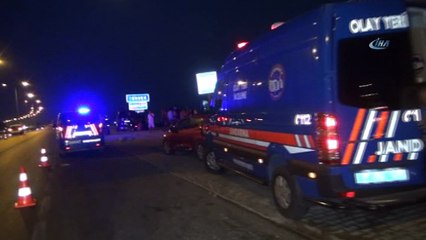 Üst geçit yerine karayolunu kullandı...Otomobilin çarptığı yaşlı adam hayatını kaybetti