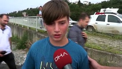 Boğuldu sandılar, arama-kurtarma çalışması başlattılar; 4 kilometre uzakta kıyıya çıktı!