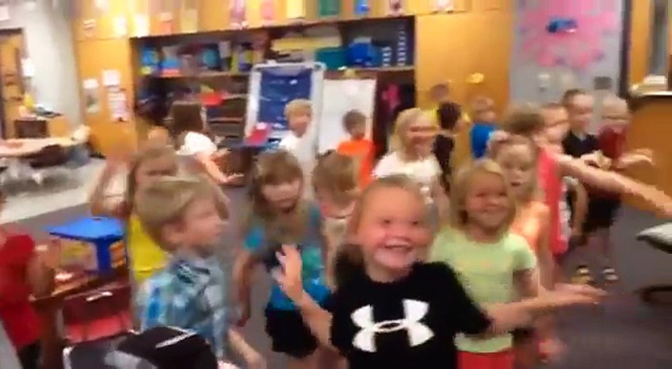 The OUT Song | Sing & Spell Sight Words!