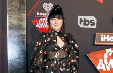 Noah Cyrus struggles with depression