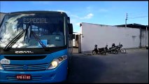 Ônibus deixam as garagens após paralisação de rodoviários