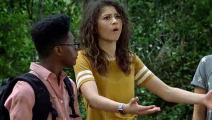 K.C. Undercover S03E04 - Out of the Water and Into the Fire