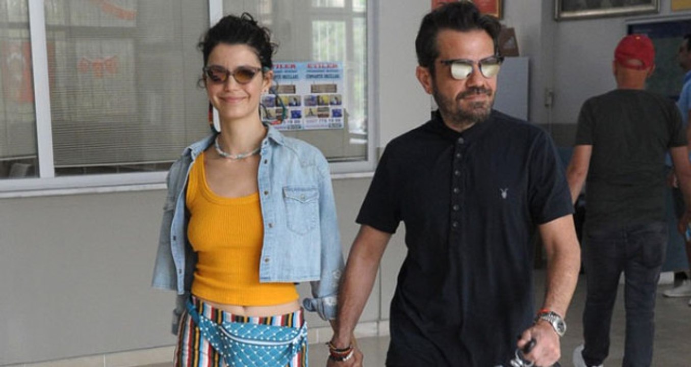 Kenan Doğulu'nun "Yosun" Şarkısını Beren Saat'e Yazdığı Ortaya Çıktı